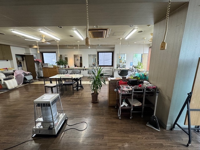【造作代金55万！】北広島駅周辺の30坪美容室居抜き！ : 人気の北広島エリア美容室居抜き！