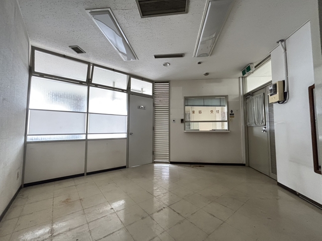 【地下鉄白石駅直結】26.3坪クリニック跡の店舗物件！ : クリニック跡の店舗物件です