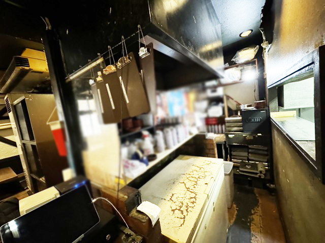 【譲渡金660→330に減額】麻生エリア 地下鉄徒歩1分 炭使用可能 居酒屋居抜き物件！ : 麻生駅徒歩1分の好立地！