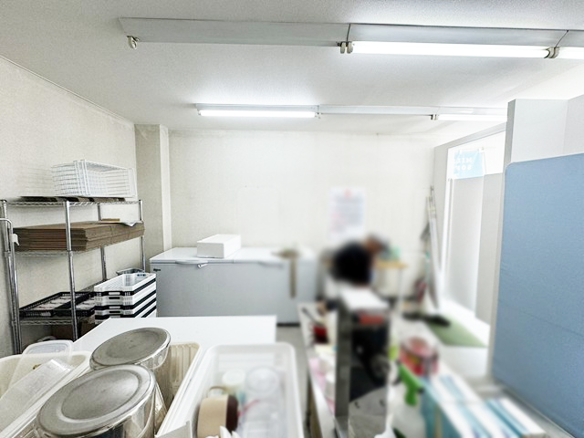 丘珠空港通沿い1階路面店 物件取得費用概算72万円 ソフトクリーム店！ : 幹線道路沿い1階路面店！