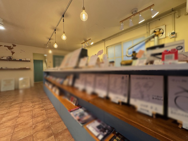 北円山エリアの1階路面13.7坪珈琲店！Pもあり。 : 北円山の1階路面店です