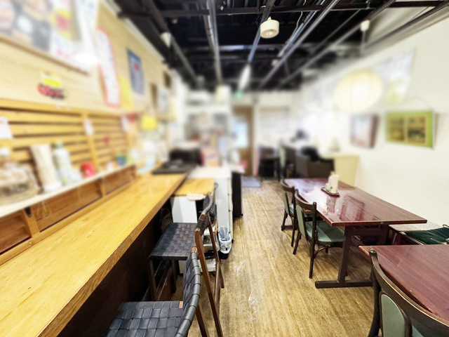 北大エリア1階路面店 人気の約8坪 飲食店居抜き物件！ : 樽川通り沿いの1階路面店！