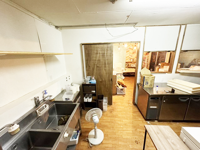 琴似栄町通沿い1階路面店 2カ所出入口あり 洋菓子店居抜き物件！ : 琴似栄町通沿い1階路面店！