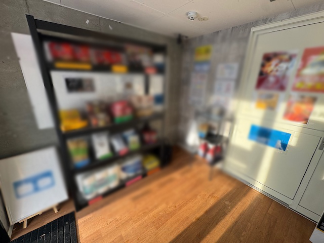 【白石エリア】駅徒歩1分・4坪の無人販売店居抜き譲渡募集 : 駅が目の前