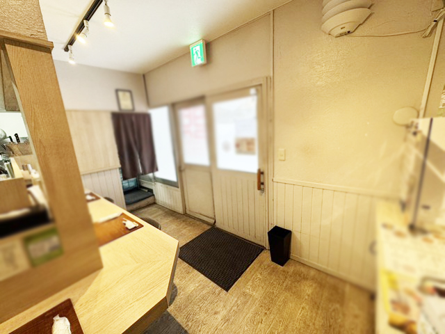 環状通沿い 1階路面15坪 駐車場10台以上あり ラーメン居抜き！ : 環状通沿いの路面店！