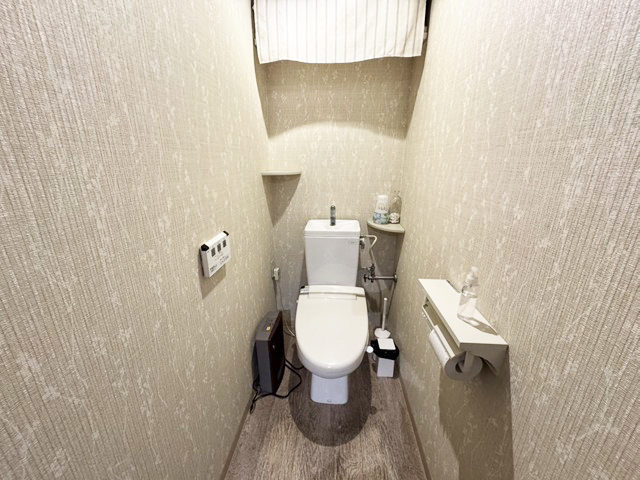 環状通沿い 1階路面15坪 駐車場10台以上あり ラーメン居抜き！ : 環状通沿いの路面店！