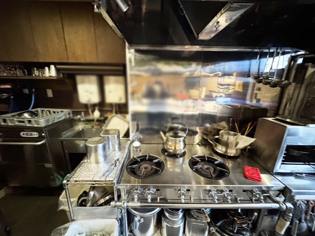 南4条エリア 36号線沿いビル　駅徒歩2分の好立地 和食居酒屋居抜き！ : 内装状態良好！