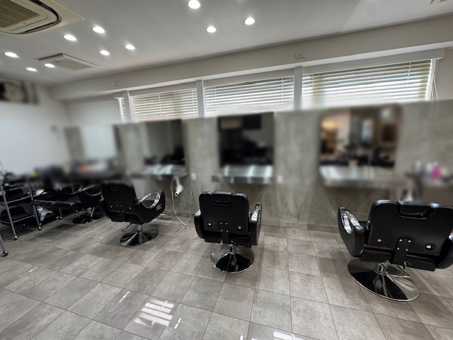 円山公園駅至近の30坪美容室居抜き！ : 美容室の居抜きです