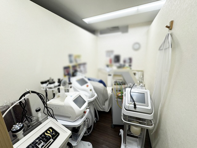 札幌駅エリア 希少な16坪 駅すぐそばの人気ビル エステ居抜き物件！ : 希少な札幌駅エリアのエステ居抜き物件！