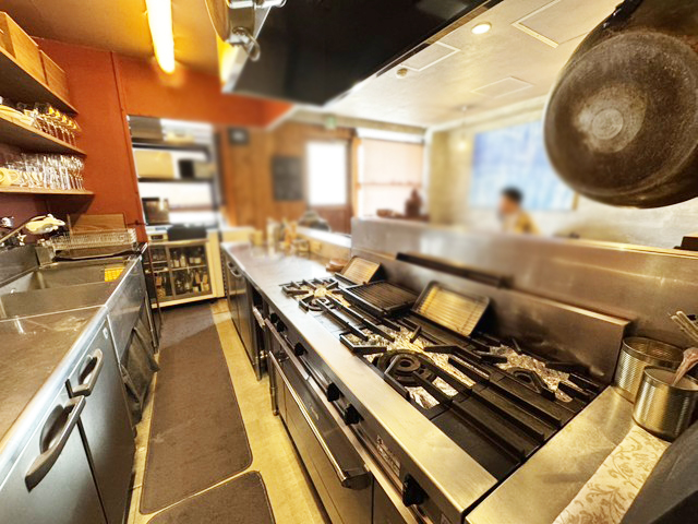 南21条エリア 環状通近く 1階路面10坪 高単価の居酒屋居抜き物件！ : 内装状態良好！