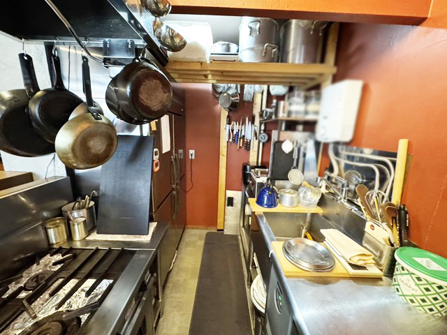 南21条エリア 環状通近く 1階路面10坪 高単価の居酒屋居抜き物件！ : 内装状態良好！