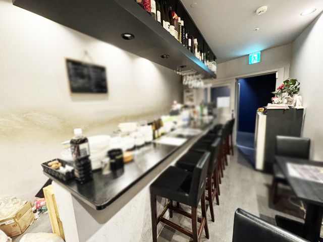  すすきの中心部 人気飲食店ビル2階10坪 中華居酒屋居抜き物件！ : 業種相談物件！