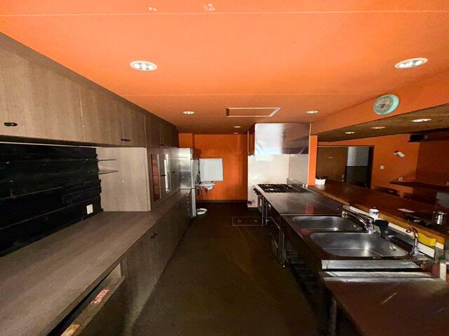 西岡エリア水源池通沿い 1階路面店10坪 カフェ居抜き物件！ : ・カフェ居抜き！