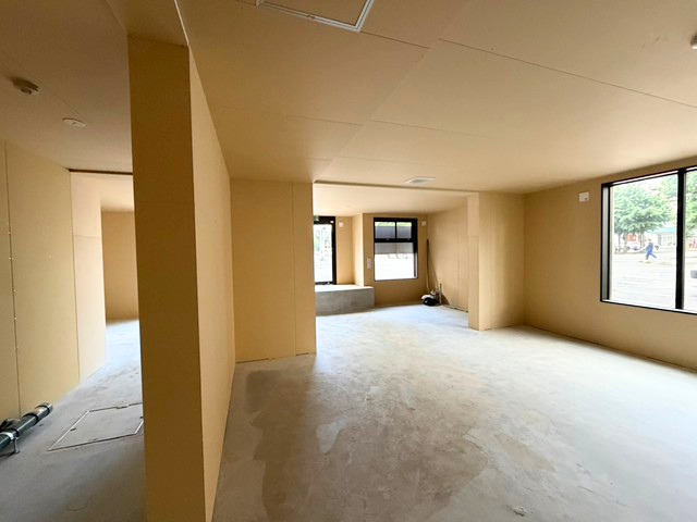 桑園エリア！1階路面店24坪スケルトン物件！ : ・1階路面店！