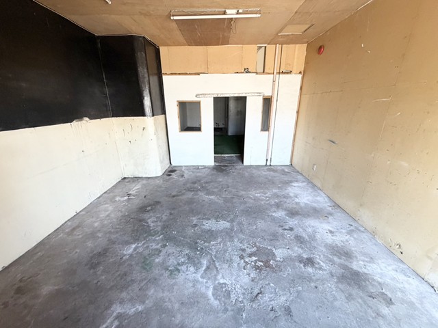 手稲区【旧国道5号線沿い】1階18坪飲食店可能物件！ : ・旧国道5号線沿い1階路面店！