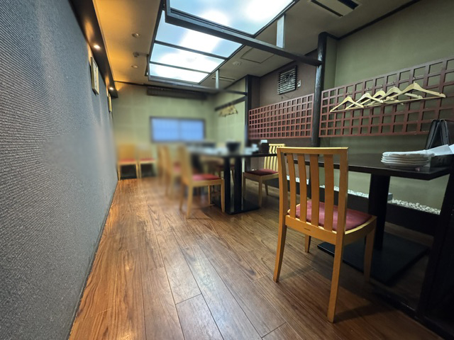 【賃料坪7300円！】すすきのエリアの55坪ワンフロア　個室居酒屋居抜き店舗！ : 
