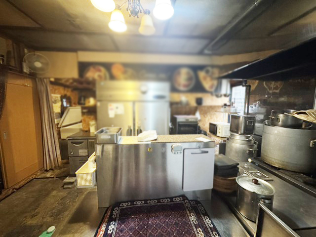 伏古エリア 業種広く相談可能 1階25坪 スープカレー店居抜き！ : 伏古エリアの1階路面店！